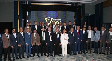 Yalova'da vizyon ödülleri sahiplerini buldu