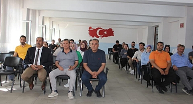 Milli Eğitim Müdürü Aziz Gün, LGS Hazırlıkları Kapsamında Rehber Öğretmenlerle Buluştu