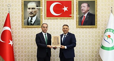 Nahçıvan Başkonsolosu Asip Kaya’dan Rektör Gürel’e Hayırlı Olsun Ziyareti