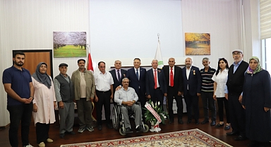 Şehit Aileleri ve Gazilerden Rektör Prof. Dr. Ekrem Gürel’e Hayırlı Olsun Ziyareti