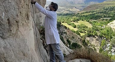 Urartu mağaralarında mikro kumlama yöntemiyle temizlik yapıldı