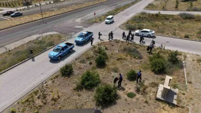 Büyükşehir Zabıta’dan Erciyes’te örnek temizlik ve farkındalık çalışması