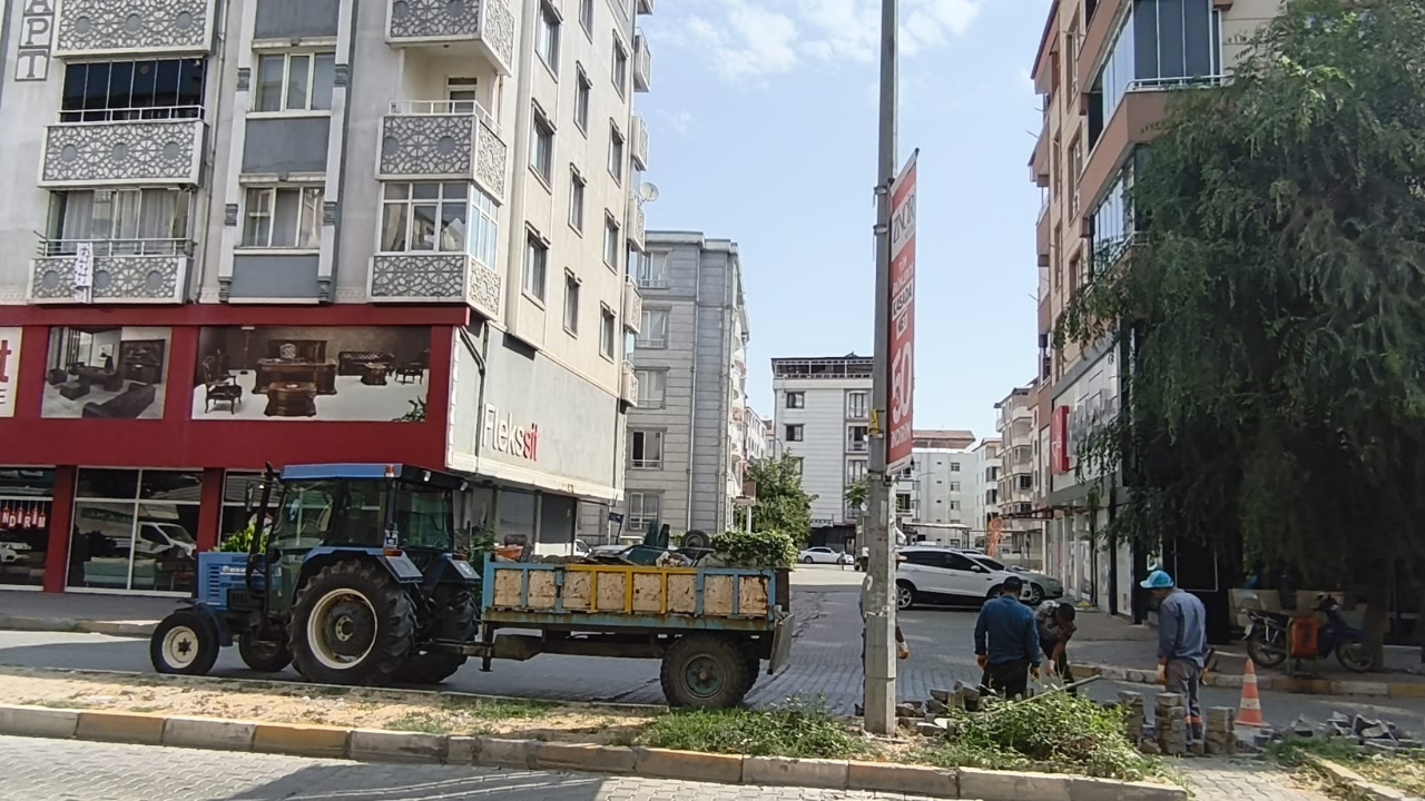 Iğdır’da Vali Konağı Yolu Bakıma Alındı