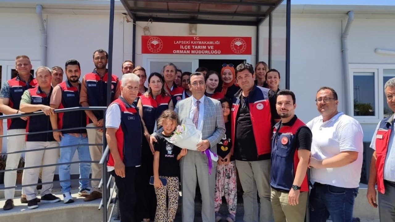 İl Tarım ve Orman Müdürü, Lapseki’de tarım sektörü temsilcileriyle bir araya gelerek çalışmaları inceledi