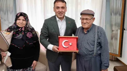 Bilecik Valisi Sözer şehit ailesi ile bir araya geldi