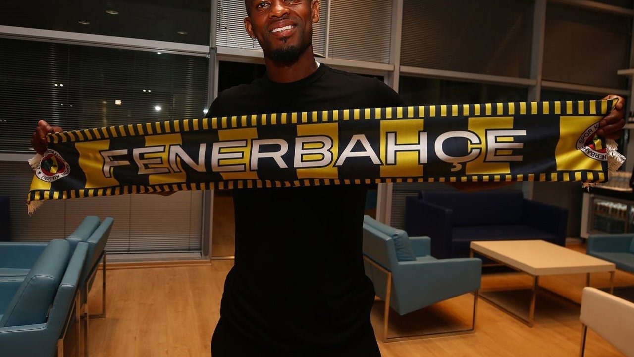 Fenerbahçe, Nelson Semedo’yu renklerine bağladı
