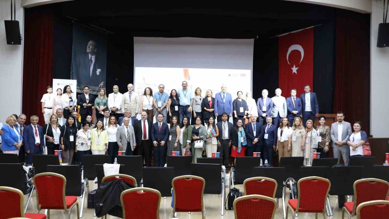 28 ülkeden 500 akademisyen İstanbul’da buluştu