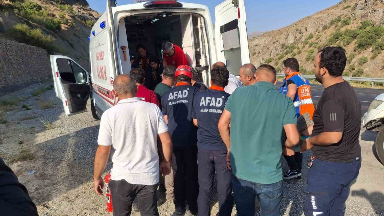 Hakkari’de trafik kazası: 1 yaralı
