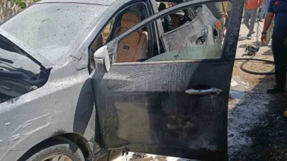 Van’da park halindeki otomobil yandı