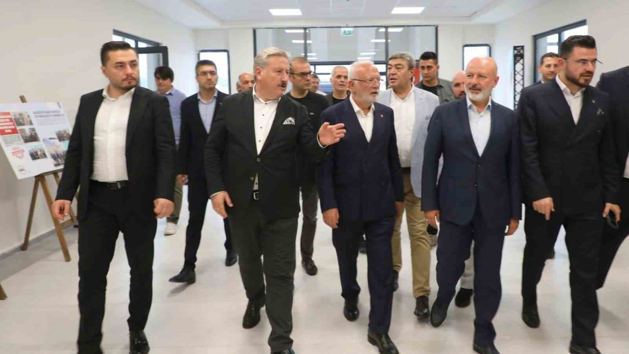 Elitaş; Havacılık Lisesi’ni ziyaret etti
