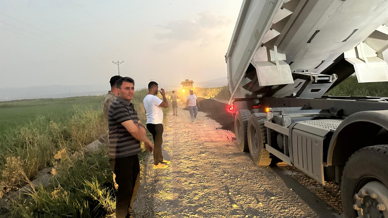 İl Özel İdaresi Ağrı Dağı Eteklerinde Asfalt Atağında