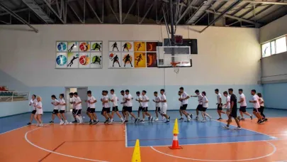 DBB, öğrencileri BESYO sınavlarına ücretsiz hazırlıyor