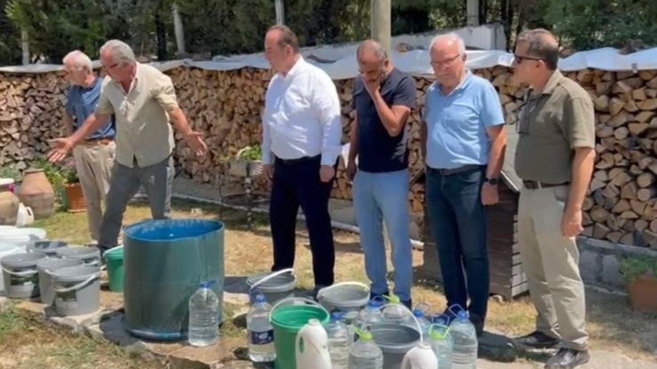 Milletvekili Akay, su sorunu yaşayan Yazıköy halkı ile bir araya geldi