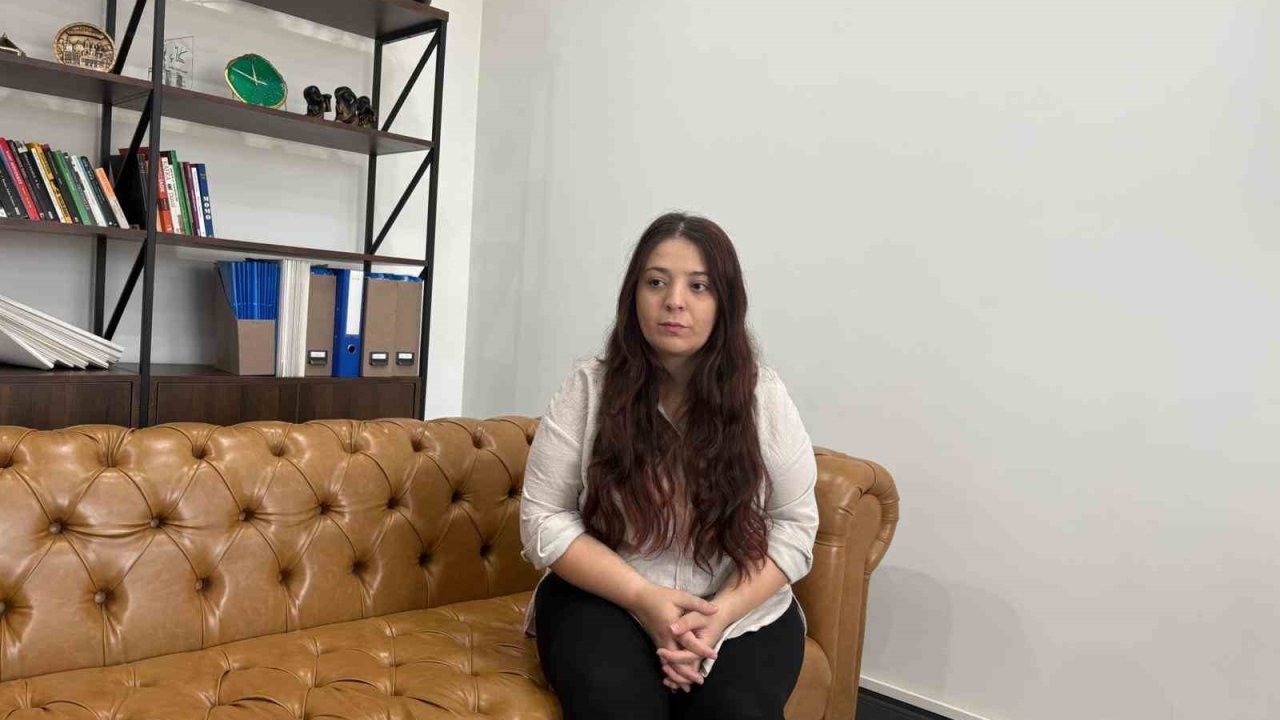 Şiddete ve tacize uğradığını iddia eden Dilek Yiğiter Tunçdoğan: "Bu adam dışarda elini kolunu sallayarak geziyor"