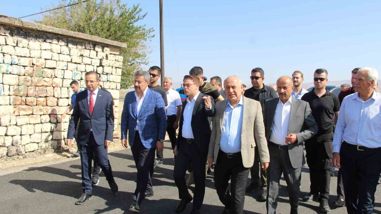 Milletvekili Arslan Tatar, Cizre’de yapımı tamamlanan köy yollarını inceledi