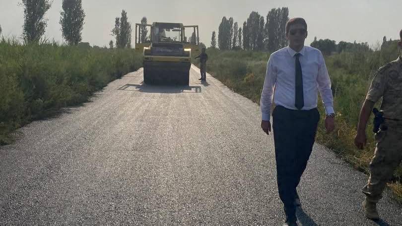 Kaymakam Erdoğan,  Asfalt Çalışmalarını Yerinde İnceledi