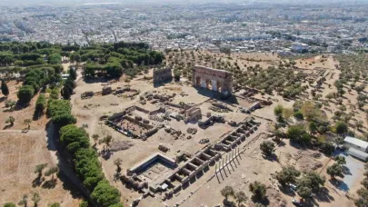 Tralleis’te 2. yüzyıla ait mermer parçaları tespit edildi