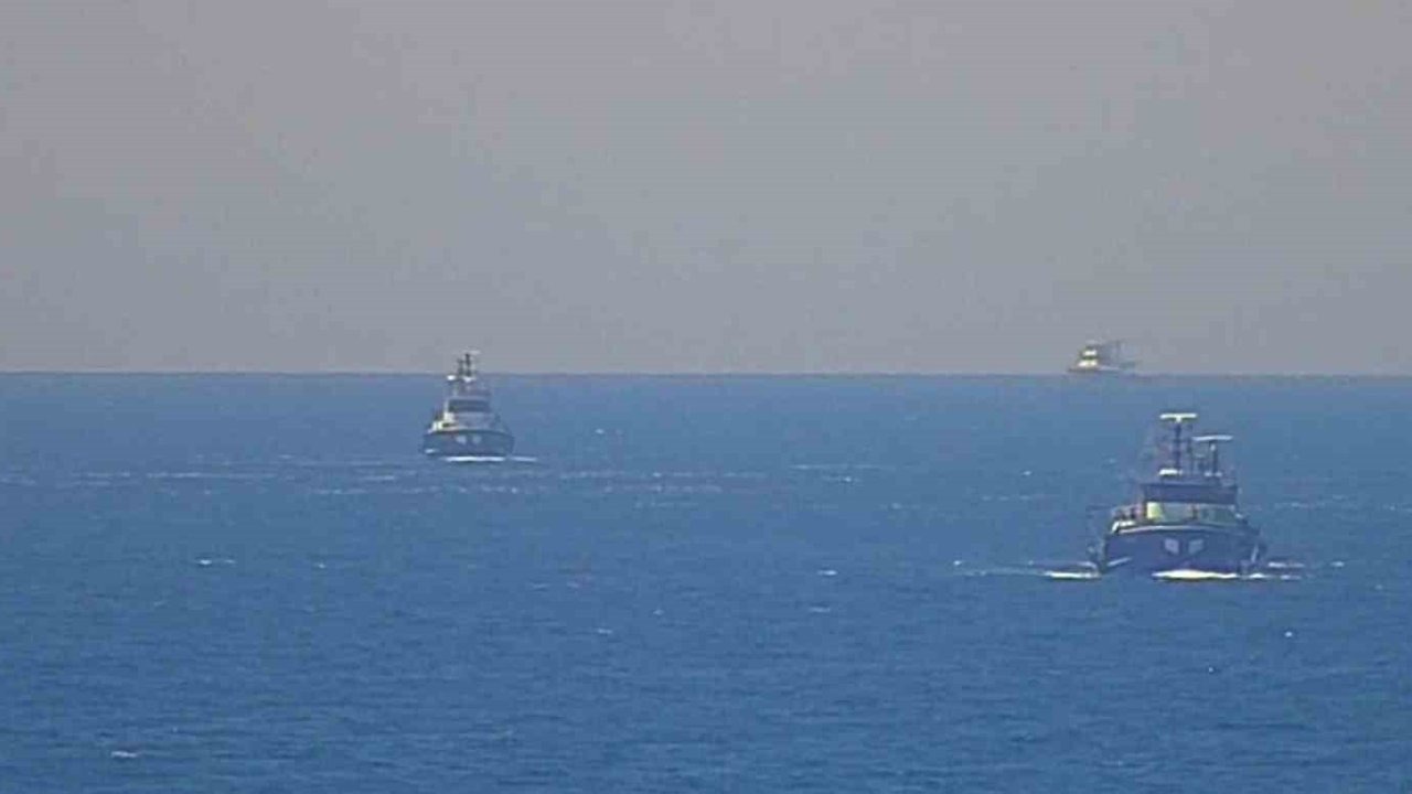 Türk balıkçı teknelerini taciz eden Yunanistan’a, anında müdahale