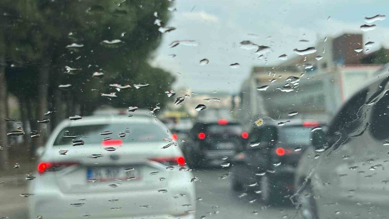 Kuraklık riski altındaki Bursa’da yağan yağmur sevindirdi