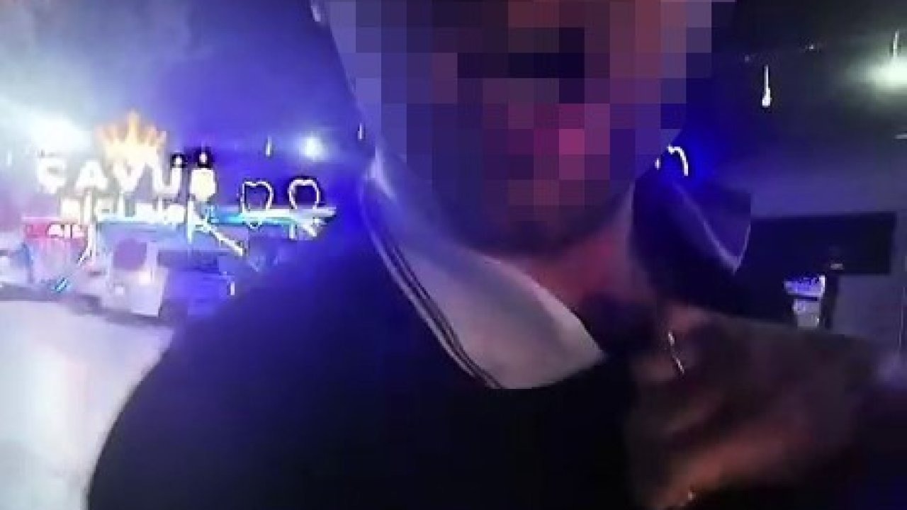 Motosikletlinin önünü kestiler