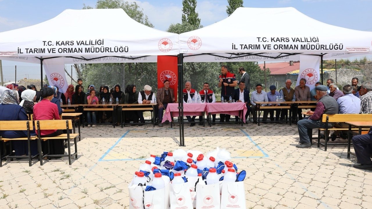 Kars’ta Süt Sağımı ve Hijyeni Eğitimi tamamlandı
