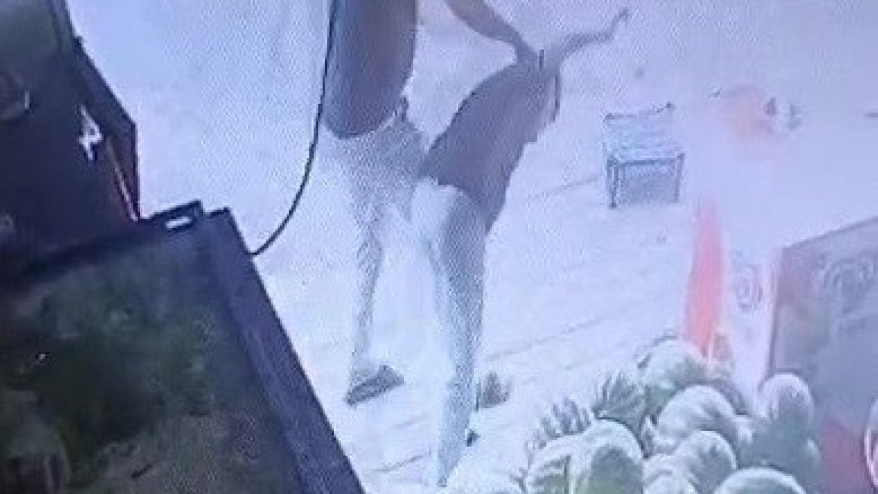 Marulu beğenmeyince çalışanı döven bekçi, adliyeye sevk edildi