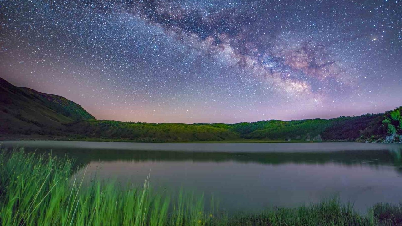 Doğaseverlerin yeni tutkusu Bitlis’in yıldızlı geceleri