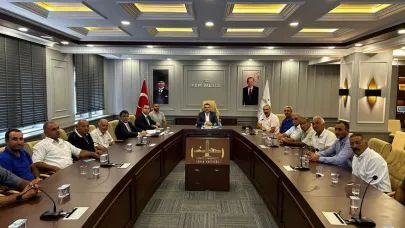Vali Turan, Merkez Köy Muhtarlarıyla Bir Araya Geldi