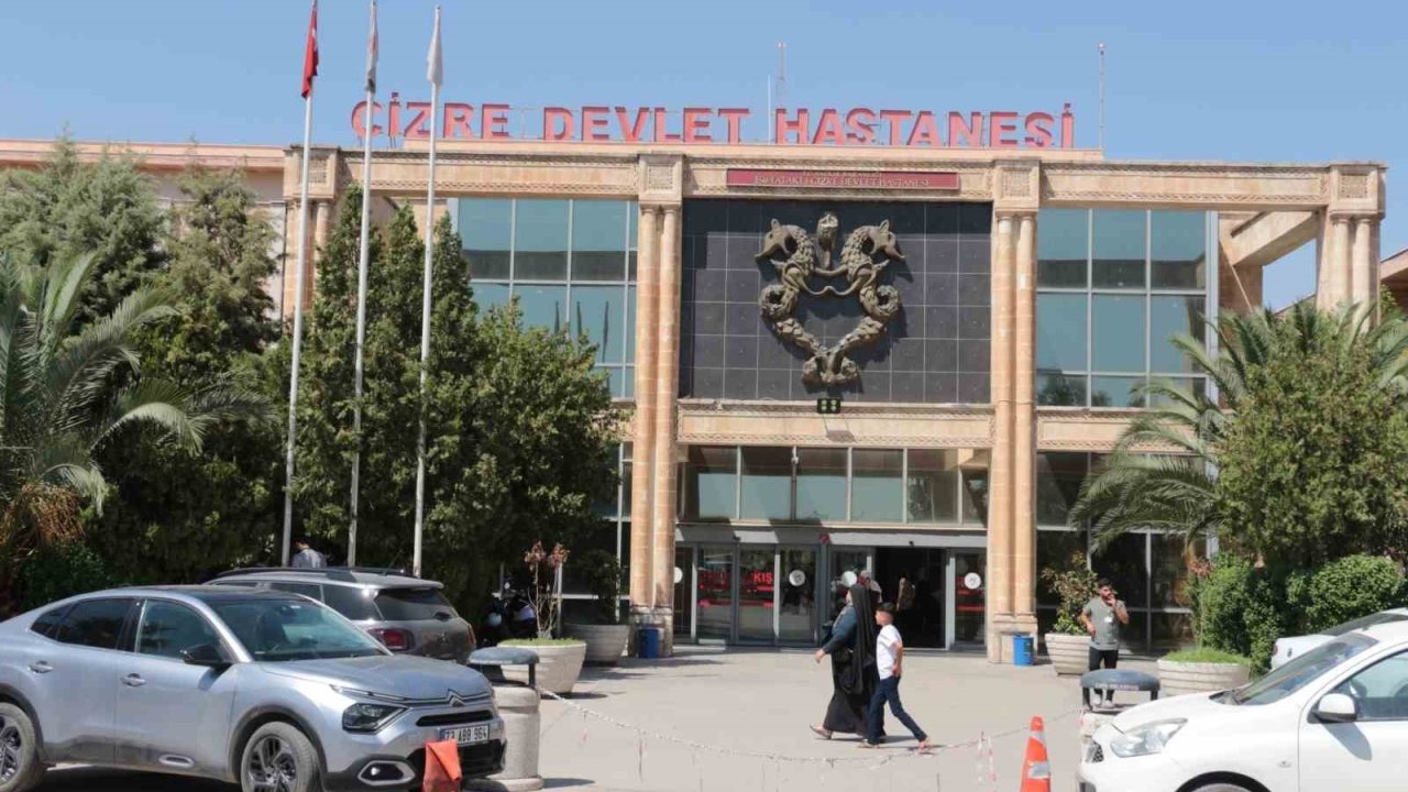 Şırnak’ta MS ve epilepsi hastası genç gebe normal doğum ile bebeğini kucağına aldı