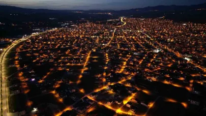 Bolvadin’de gün batımı manzarası sosyal medyada büyük ilgi gördü