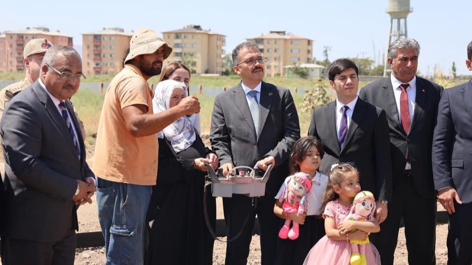 Vali Turan, Aralık’ta Taziye Evi ve Gençlik Merkezi Temel Atma Törenine Katıldı