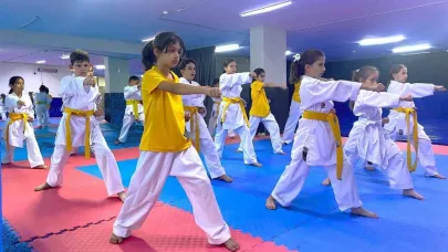 Başiskele’de 3 bin 700 öğrenci yaz spor okullarında eğitim alıyor