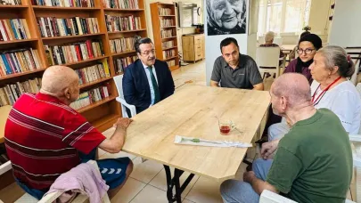 Kaymakam Atilla huzurevi sakinlerini ziyaret etti