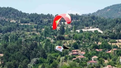 Çameli Festivali 5. gününde gökyüzü şölenine sahne oldu