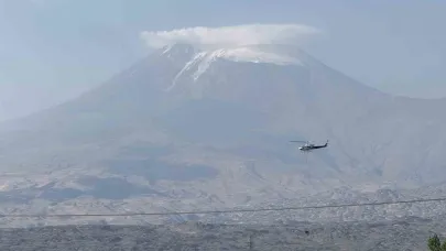 Iğdır’da yüksek gerilim hatları için helikopterle korumalar takılıyor