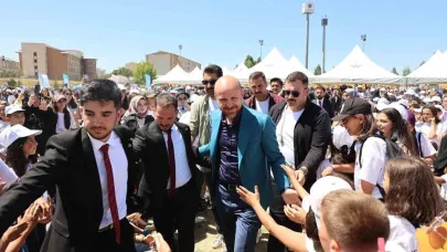 TÜGVA Yüksek İstişare Kurulu Üyesi Bilal Erdoğan, TÜGVA Yaz okulunu kapanış törenine katıldı