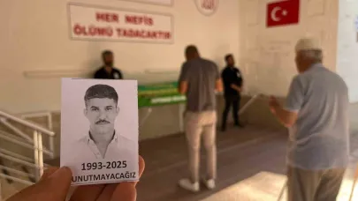 Arkadaşı tarafından tüfekle vurulan 32 yaşındaki adam son yolculuğuna uğurlandı