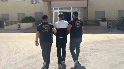 Hırsızlık suçundan kesinleşmiş hapis cezasıyla aranan şahıs yakalandı