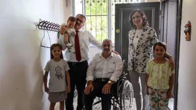 Vali Turan ve Eşinden Gazi Ziyareti