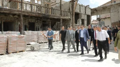 Tarihi Emet Hanı’nda restorasyon çalışmaları devam ediyor