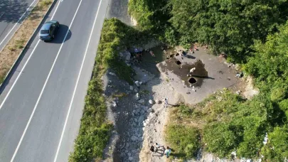 Kara yolunun kenarındaki şifalı kaynağı Ilıksu tesis bekliyor
