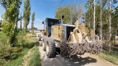 Iğdır’da Köylerde Kilit Taşı Parke Çalışmaları Sürüyor