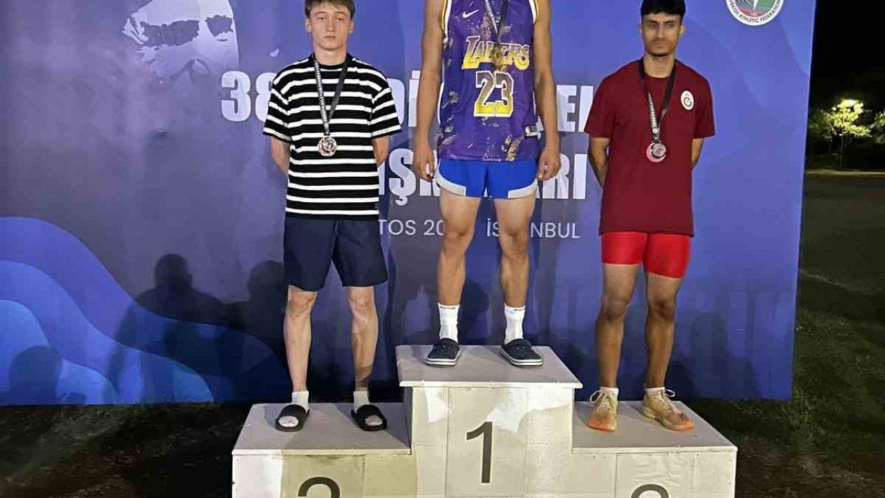Bilecikli sporculardan İstanbul’da büyük başarı