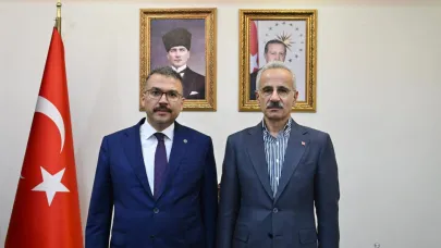 Bakan Abdulkadir Uraloğlu, Iğdır Valiliğini ziyaret etti.