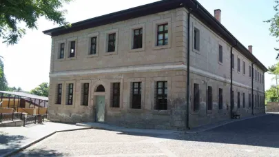 Melikgazi Belediyesi İngilizce Yaz Kampı başlıyor