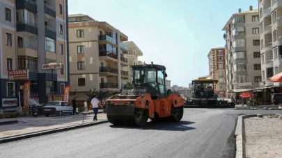 Terzioğlu Caddesi’nde asfalt serimi başladı