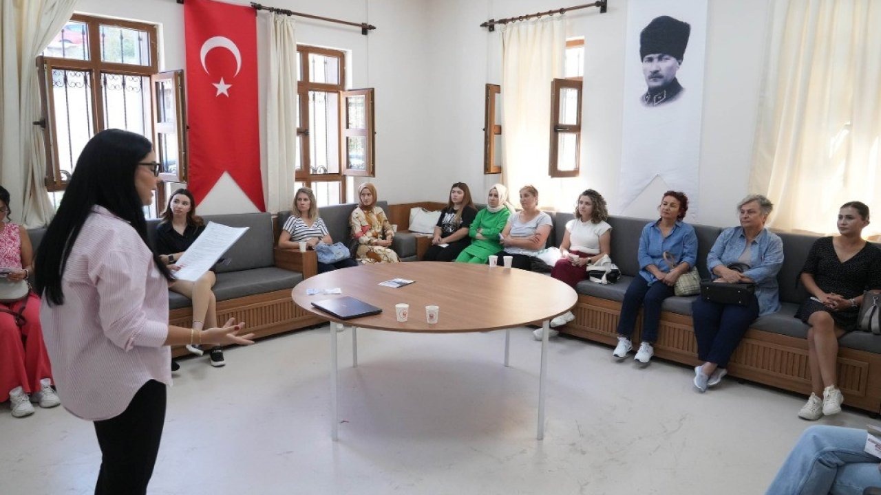 Keçiören Belediyesi’nden aile bağlarını güçlendiren eğitim semineri