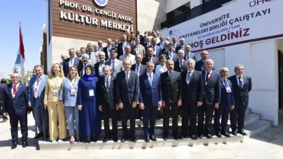 Rektör Kibar, Üniversite Hastaneler Birliği Çalıştayı’na katıldı