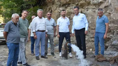 Çiftçiler suya kavuştu mahalle bayram etti