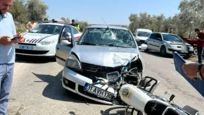 Otomobille çarpışan motosiklet sürücüsü yaralandı